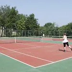 Vakantiepark Ijsselhof Type Medemblik 6 *