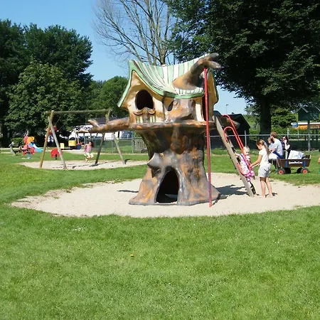 Prázdninový areál Ijsselhof Type Medemblik 6 Andijk