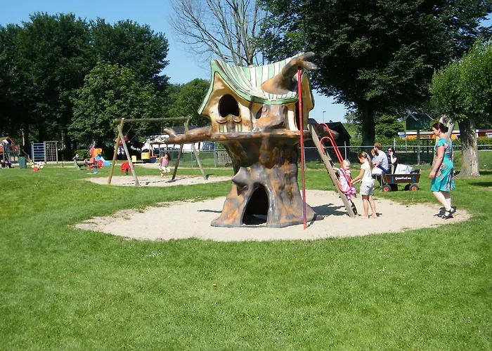 Vakantiepark Ijsselhof Type Medemblik 6 Andijk